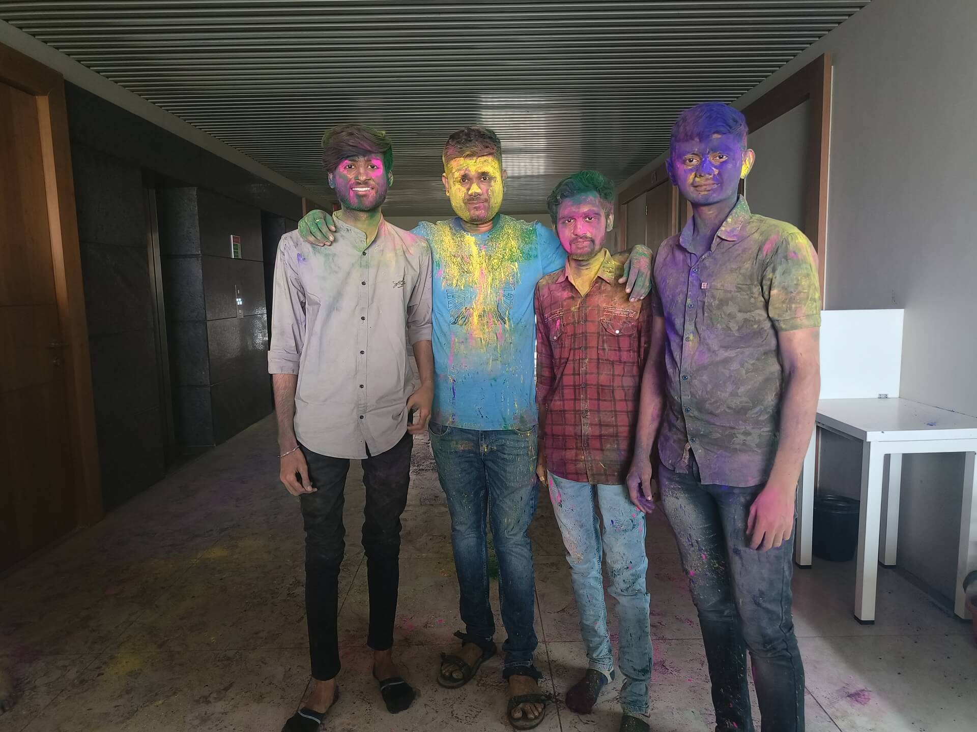 holi-2023-2